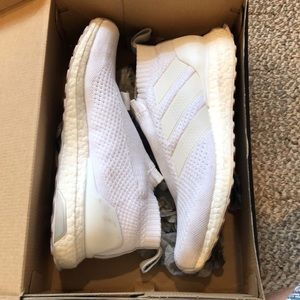Used Ultraboost men’s 8.5 women’s 10